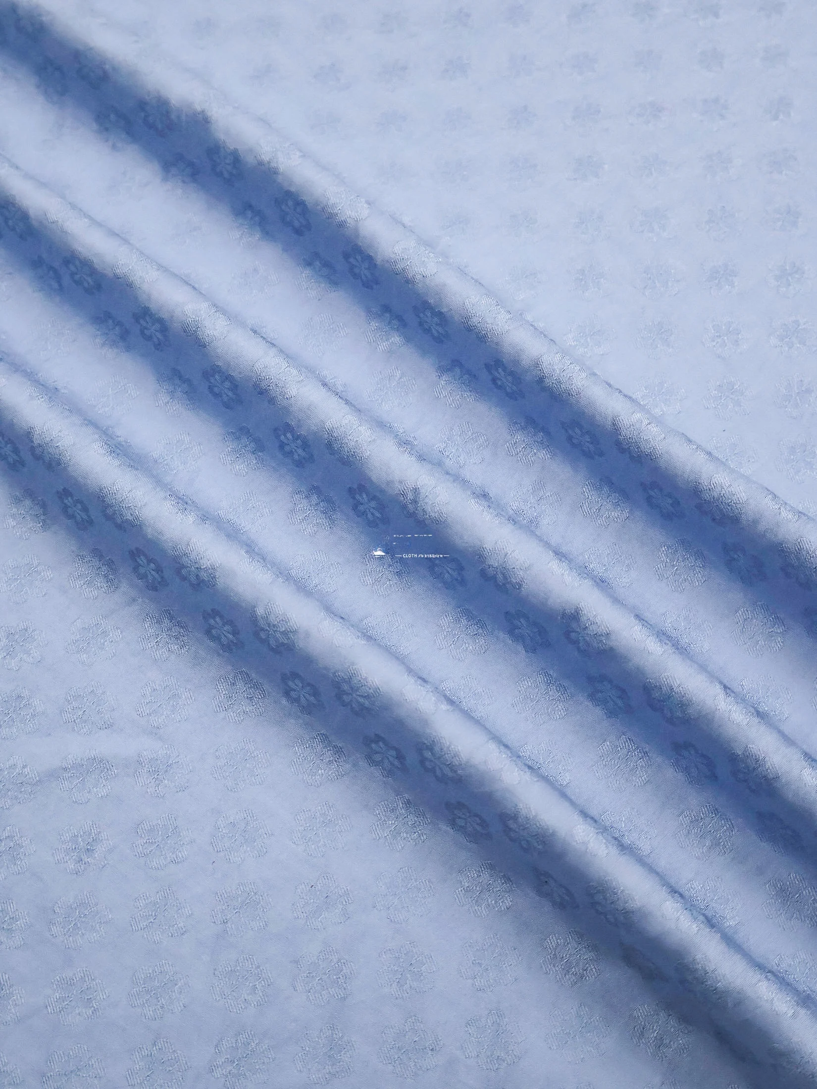 

Шелковая льняная вышитая модная хлопчатобумажная ткань с синим узором сакуры для одежды и юбок Hanfu Mat...