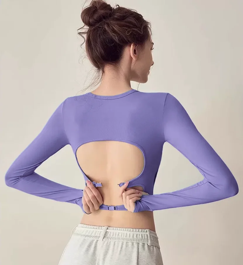 

Женский топ для йоги с вырезом на спине, рубашка со встроенным бюстгальтером и длинными рукавами, приталенная тренировочная рубашка с эластичкой в 4 направлениях для спортзала