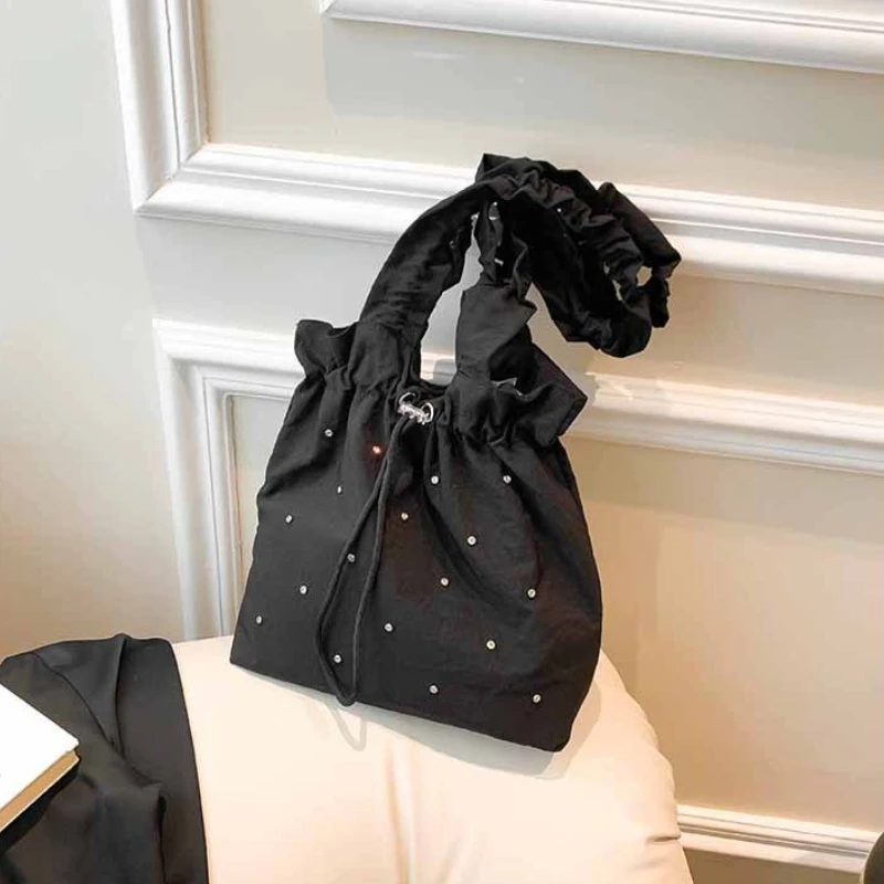 

Новая корейская версия женской сумки, плиссированная большая сумка, маленькие свежие художественные сумки для отдыха и красивые сумки большой вместимости