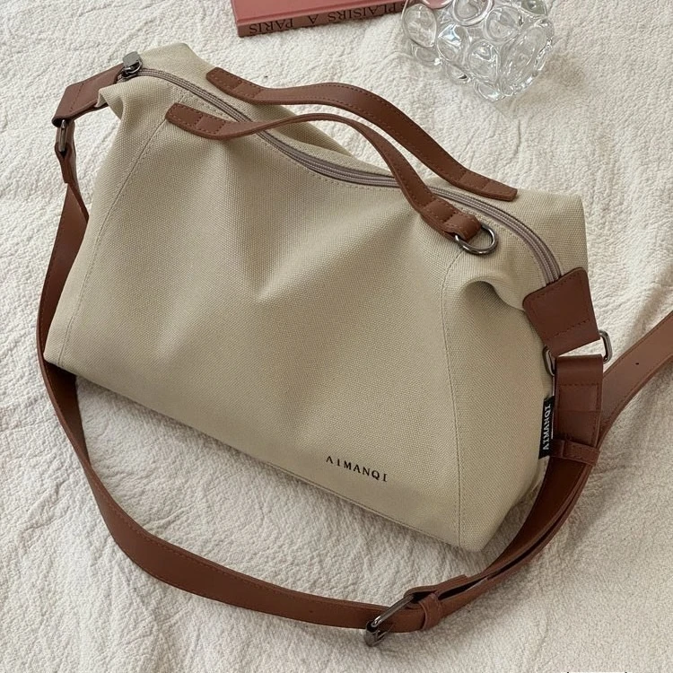 

Japanese and Korean Fashion Simple Commuting Canvas Tote Literary Casual Versatile Student Handheld Crossbody Bag