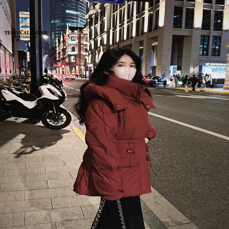 الشتاء النسخة الكورية سترة فضفاضة أسفل، النبيذ الأحمر الصغيرة للأطفال قصيرة مقنعين سميكة الدافئة الخصر التخسيس سترة،