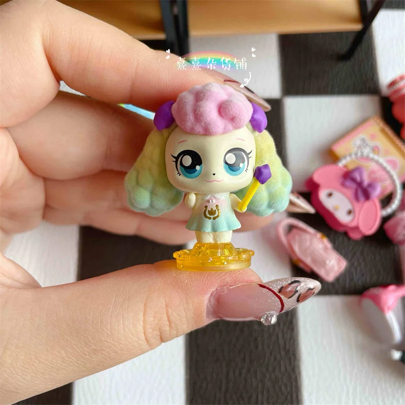 Authentic Catch Teenieping Kawaii Anime Figure Cute Cartoon Anime Girl Heart Doll Mini Ornament Decoration Toys Children Hot