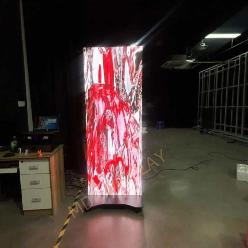 Écran d'affiche d'affichage LED Double face MDS P1.9 COB 750mm * 2000mm pour l'affichage commercial de centre commercial au détail