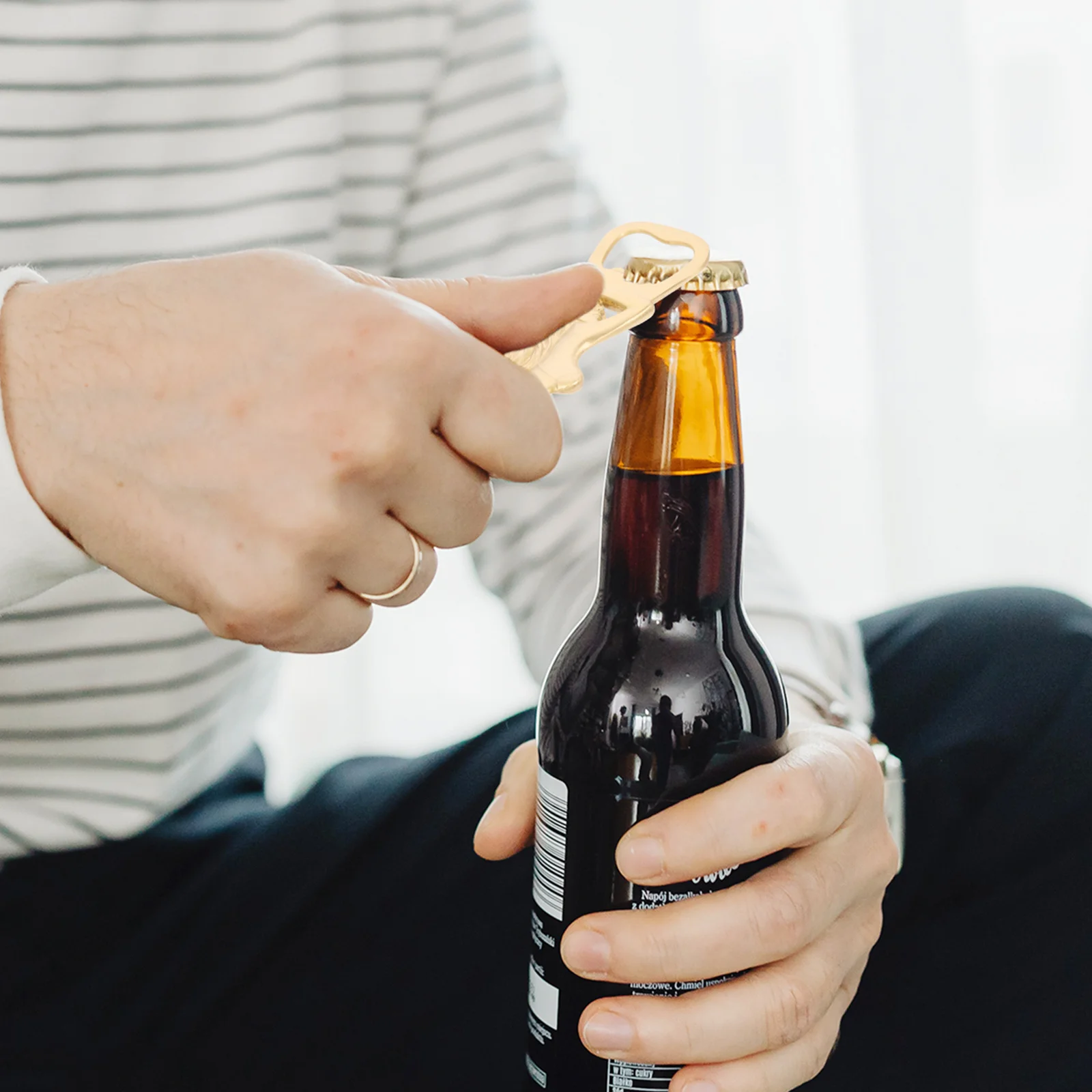 Brass Vintage Bottle Opener Beauty Shaped Metal Beer Opener Tool for Home Bar Ktv Dorm Effective Beer Bottle Lid Remover