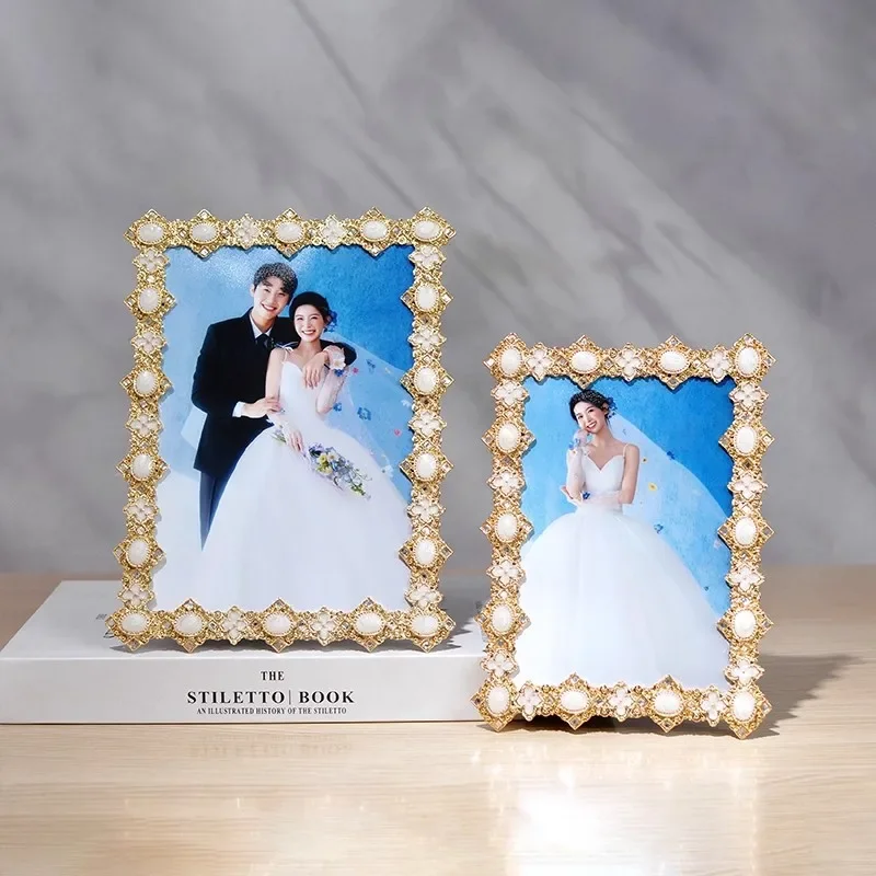 Modern style  6/7inches gold Home Photo Holders Alloy inlay beads Desk decorating metal picture frames