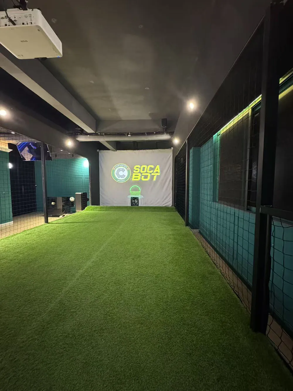 Indoor Football Shooting Training Simulation Football Shooting Game