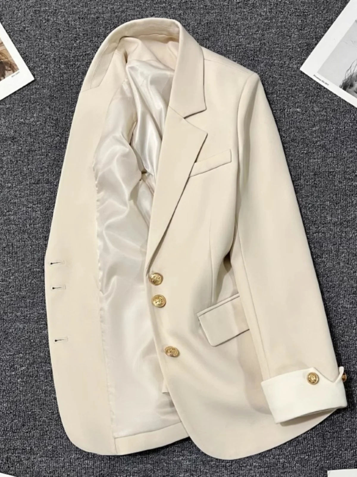 

Long Blazers Woman Tempeament Intellectual Designed Self-Cultivation Occasion Inside Outcoat Flare Wide-Sleeve Plain Ashes Sheen