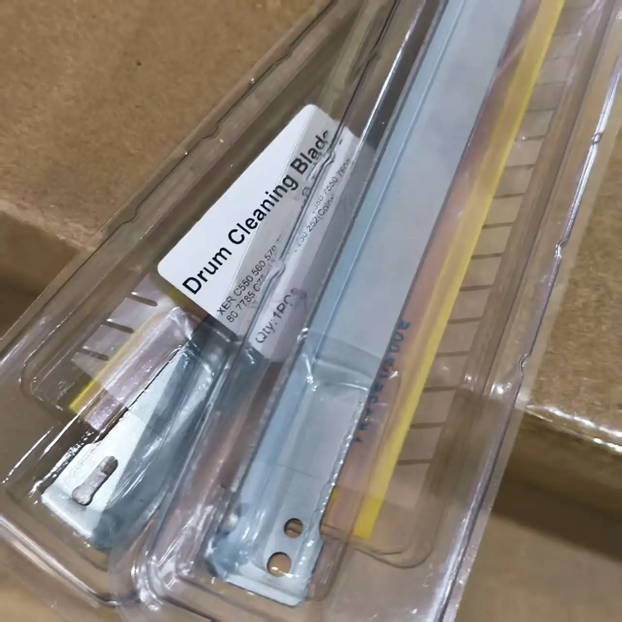 

3* Original quality DC240 color drum blade for Xerox DC 240 250 242 252 260 550 560 570 DCP 700 700i C75 J75 drum cleaning blade