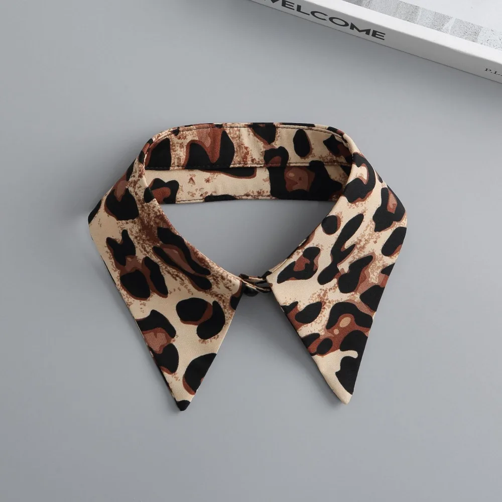 

Detachable Leopard Print Shirt Fake Collar Commute Decorative Fake Hand Sleeves Blouse Collars Easy To Wear False Wrist Cuffs