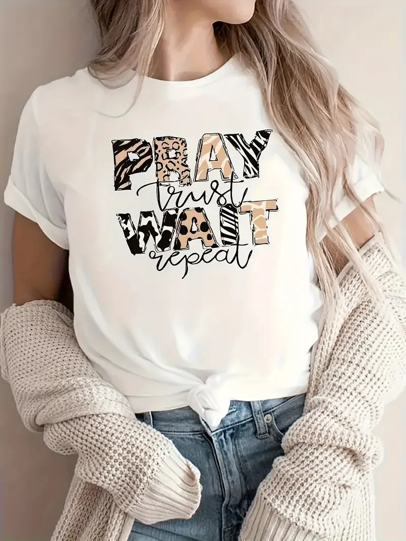 Camiseta feminina de manga curta estampada com decote em O, camiseta casual na moda verão, camisetas, roupas femininas, Pray Wait Letter