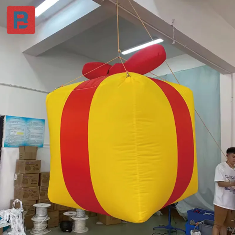 

Надувная рождественская подарочная коробка с воздуходувкой, наружный квадрат и реквизит для украшения торгового центра для рождественского фестиваля