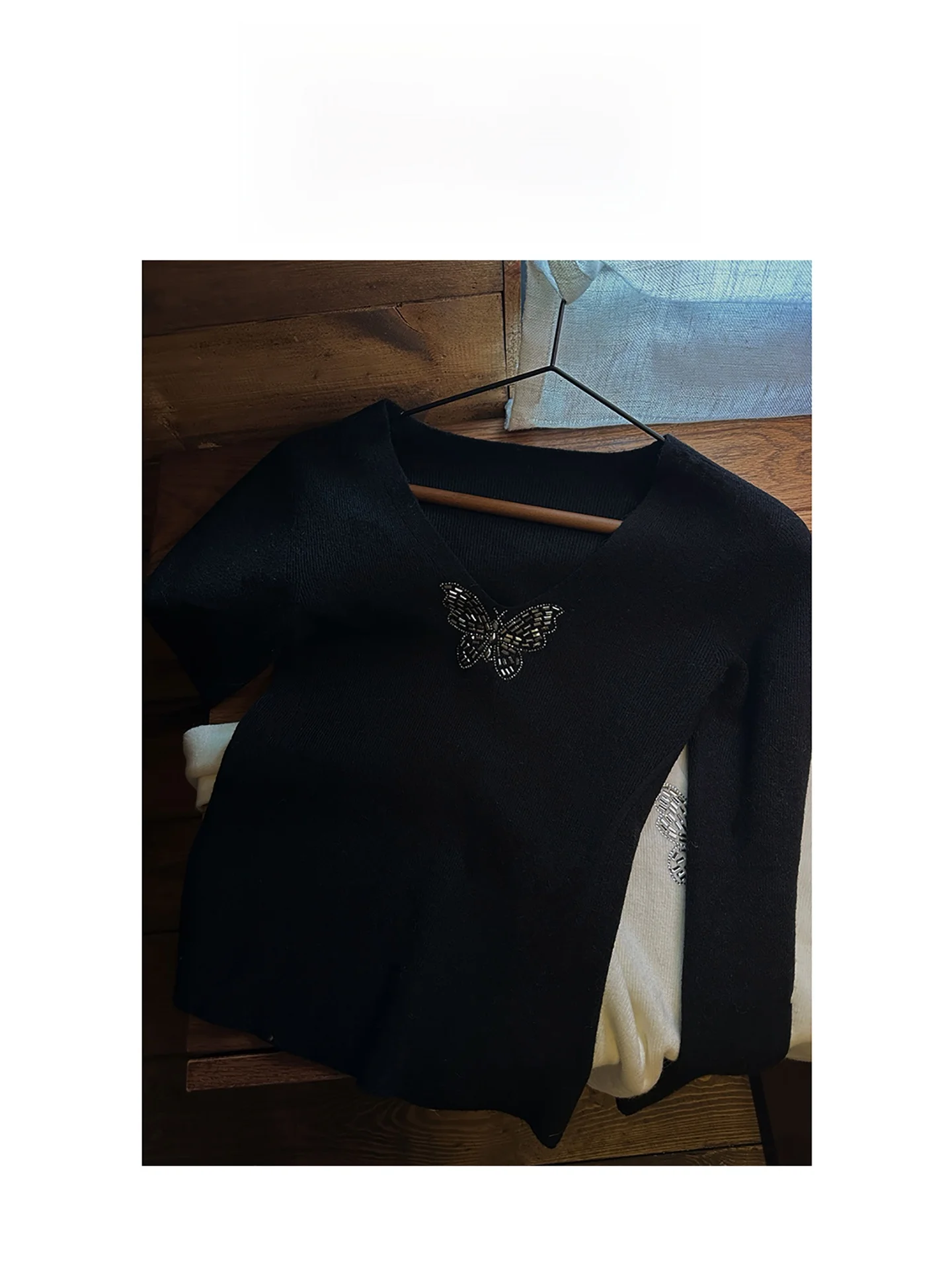 

AZZHEN Moonlight: Женский шерстяной вязаный джемпер с V-образным вырезом, украшенный стразами, простой и стильный, с длинными рукавами