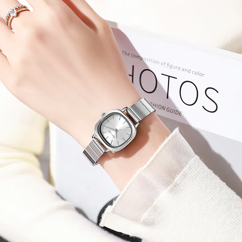 New Fashionable Square Women's Watch with Steel Strip, Women's Simple Style Watch, Korean Edition Quartz Watch, Women's Watch