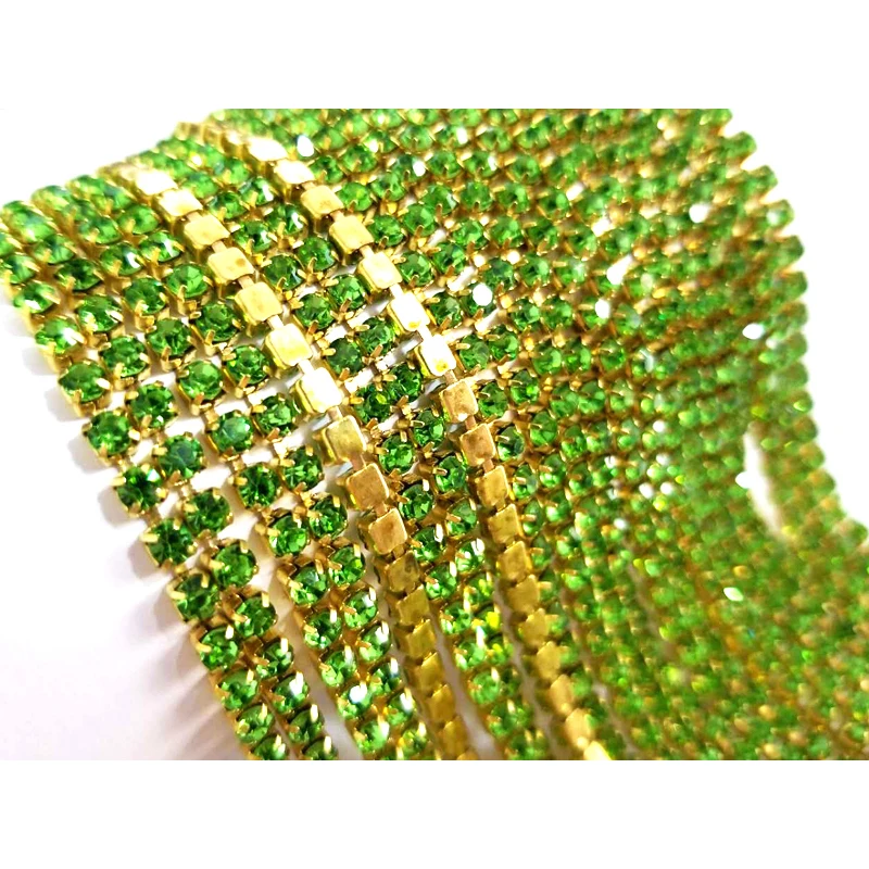 SS6 2mm 5yards/lot Colorful Glass Crystal Rhinestone Chain, Gold Bottom Sew on Cup Chains For Diy Garment Bags Decorations ZLG06