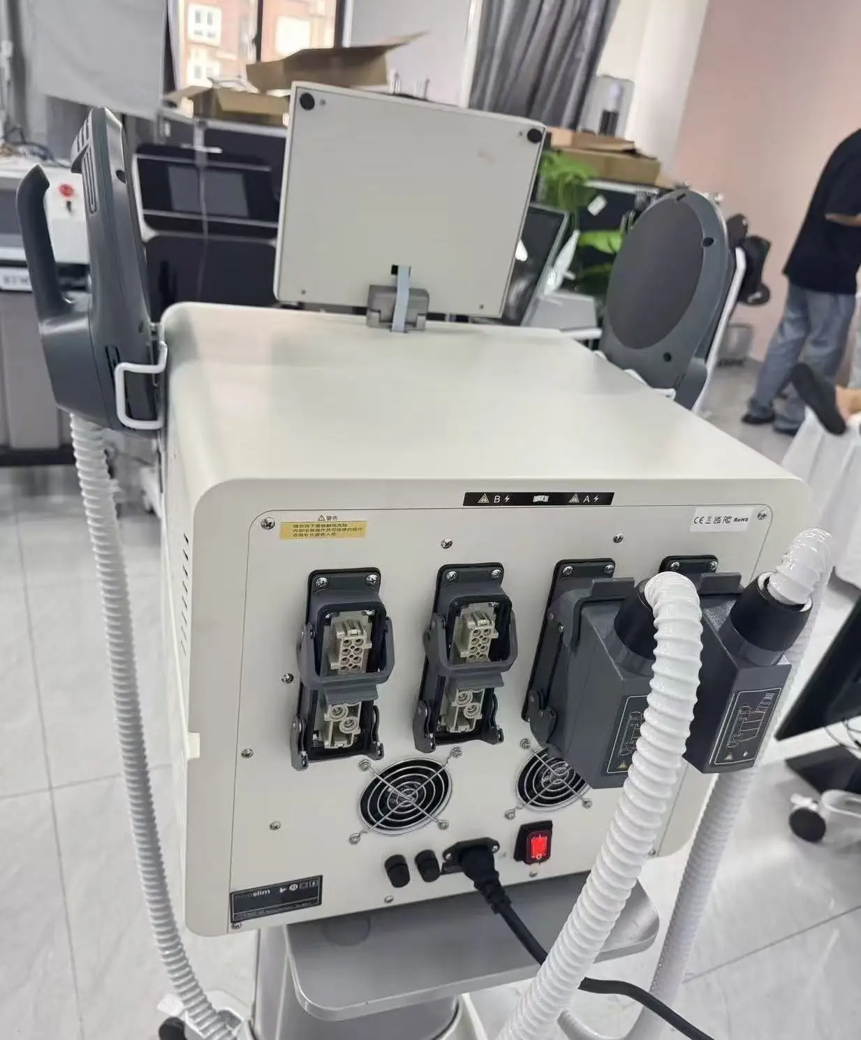 المهنية RFMYOslim آلة نحت الجسم الكهربائية حرق الدهون التخسيس العضلات محفز 15 Tes 6500 واط 5 مقبض