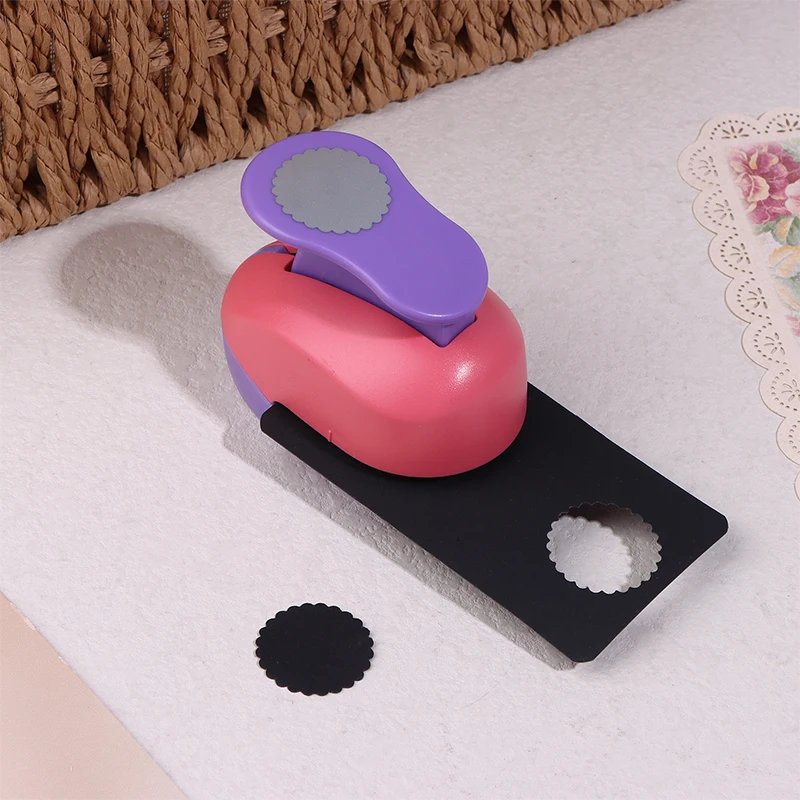 Stamp Border Stamp Shape Craft Punch Embossing Machine Round / Square Hole Punch Toothed Puncher Embosser DIY Tool