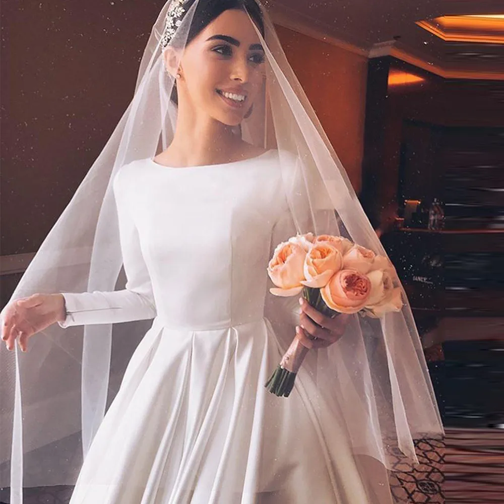 Simples do vintage branco marfim a linha vestidos de casamento mangas compridas royal cetim vestidos de noiva castelo jardim vestidos de noiva feitos sob encomenda