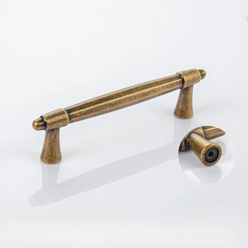 Antique-yellow Bronze Wardrobe Door Handles American Single-hole Door Pull Cabinet & Drawer Knob Mid-century Furniture Hardware