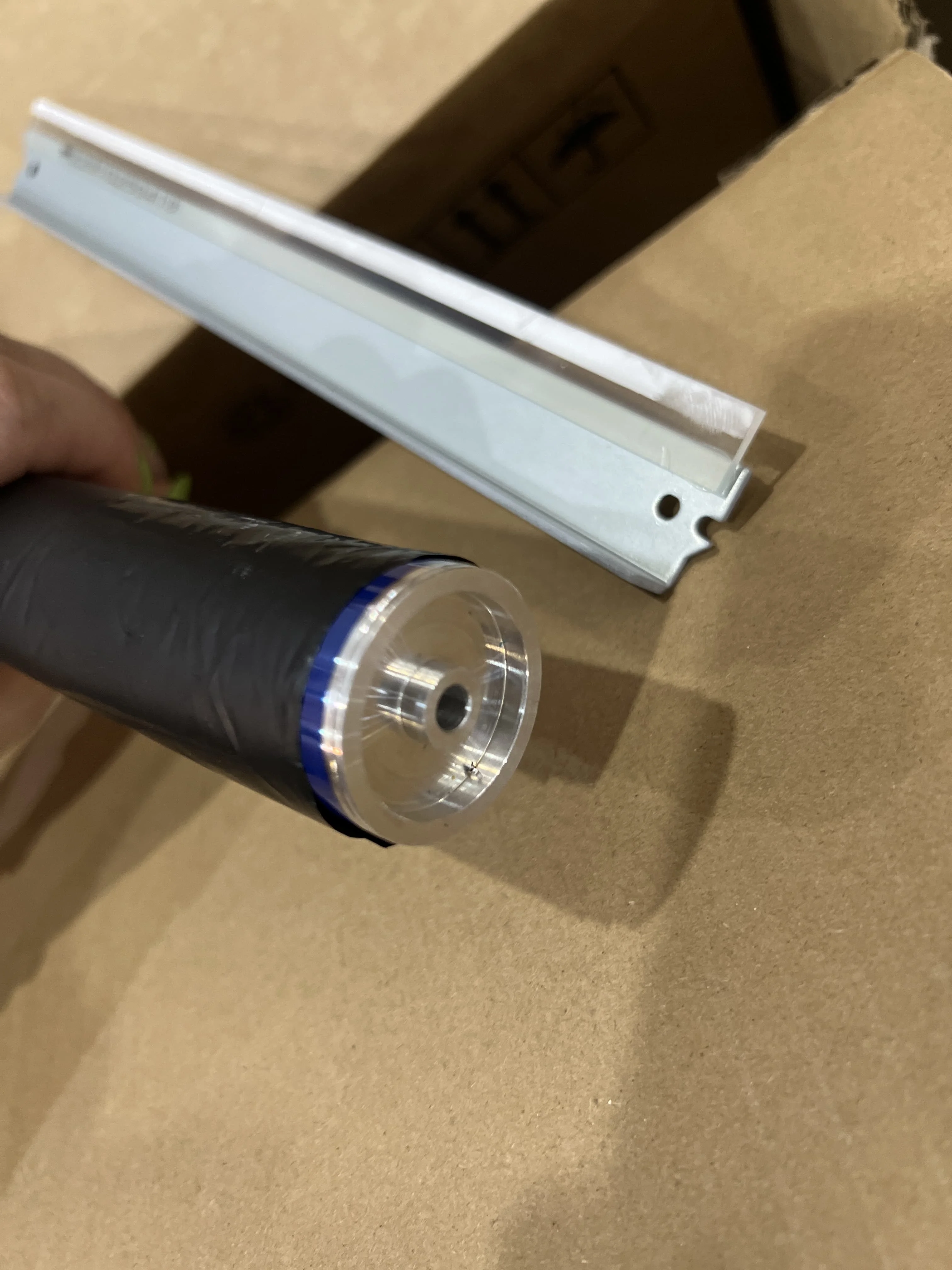 

1 компл. P105 цилиндр OPC барабанное чистящее лезвие для Xerox P105b M105b P158b M158 P255 P255DW Phaser 3010 3040 WC 3045 6000 6010 6015