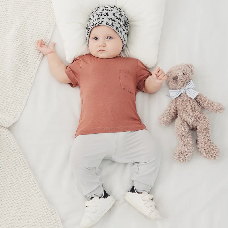 الصيف حديثي الولادة الرضع تي شيرت طفل الفتيان الفتيات ألياف الخيزران جولة الرقبة قصيرة الأكمام أعلى البلوز الصغار عارضة تيز