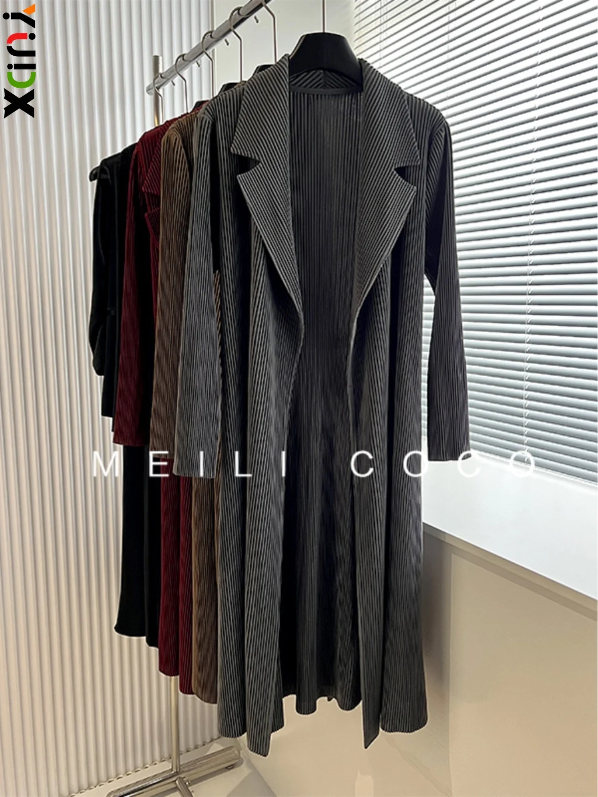 High-quality Versatile Slim Miyake Pleated Lapel Women\'s Trench Coat 2024 Autumn and Winter New Solid Fashion Temperament Coat