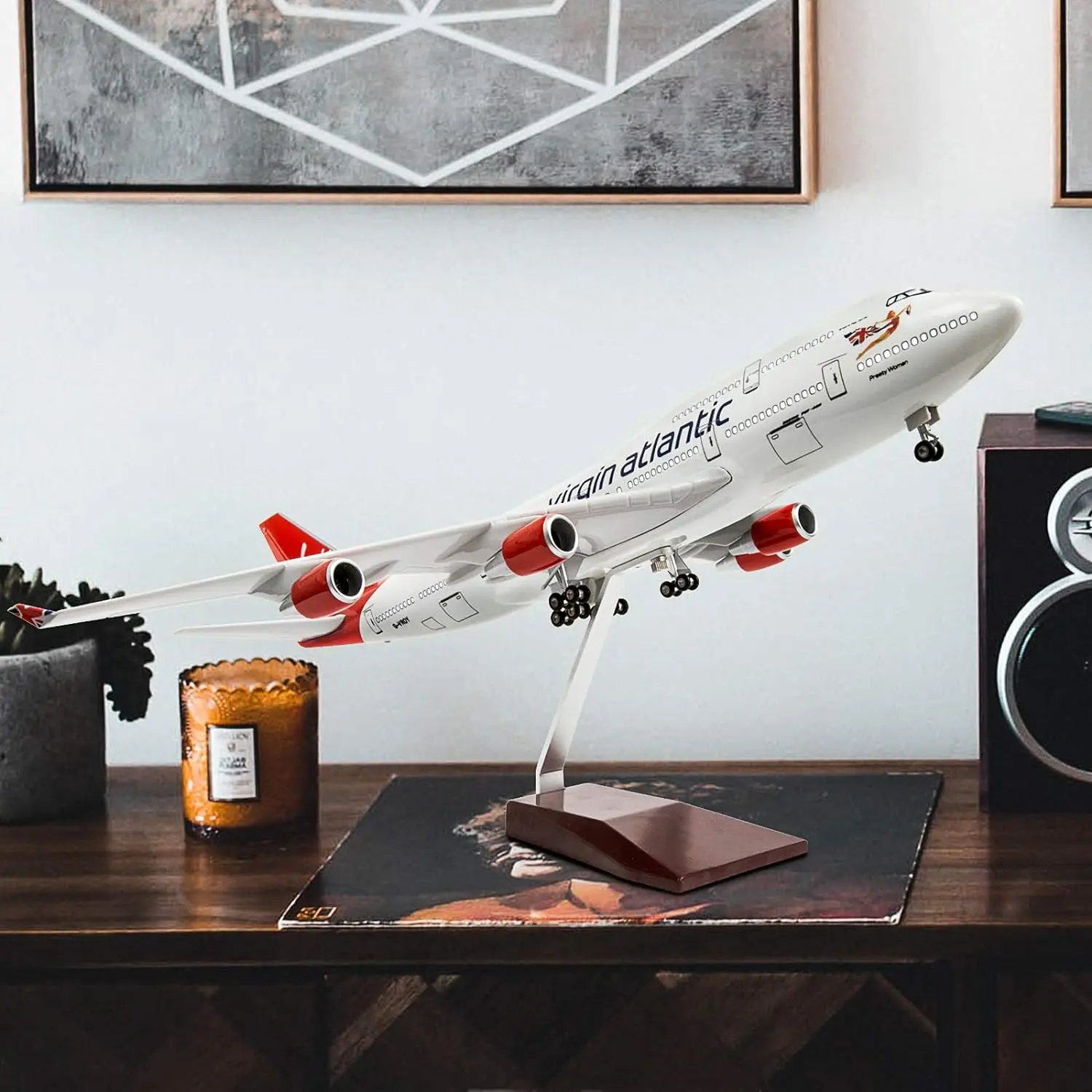 47CM air plane model B747 Virgin Atlantic British Airline Diecast Airplanes W Light and Wheel Landing Gear decor Collected Gift