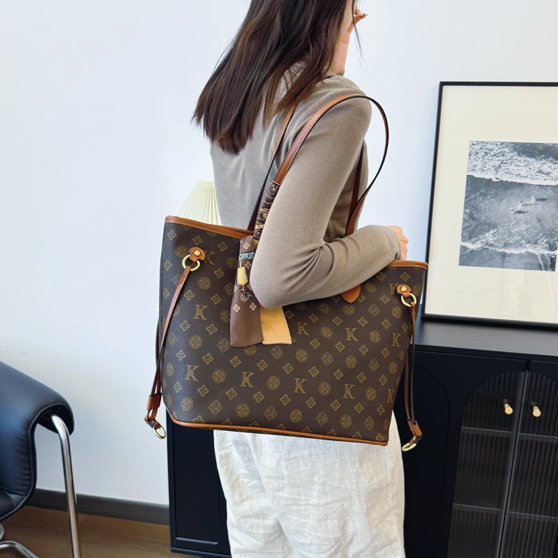

Elegant Women's Leather Shoulder Fashion Tote Bag Luxury Designer Classic Crossbody Handbag For Stylish Travel