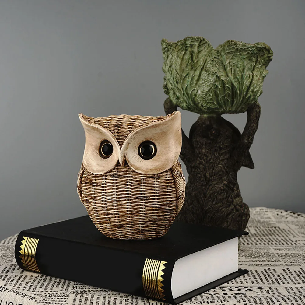 

Rattan Owl Decor Creative Desktop Ornament Resin Vintage Home Decoration Figurine Small Art Craft Unique Design Mini