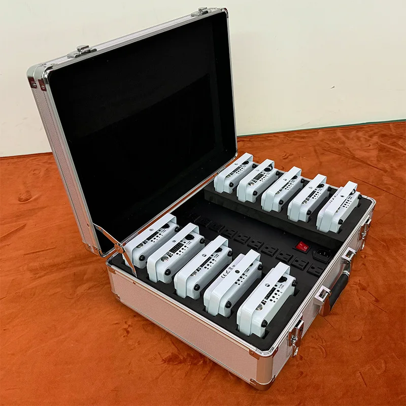4 Remote Control Charging Dyeing Par Light Wireless Battery Par Light 12W Six-in-one