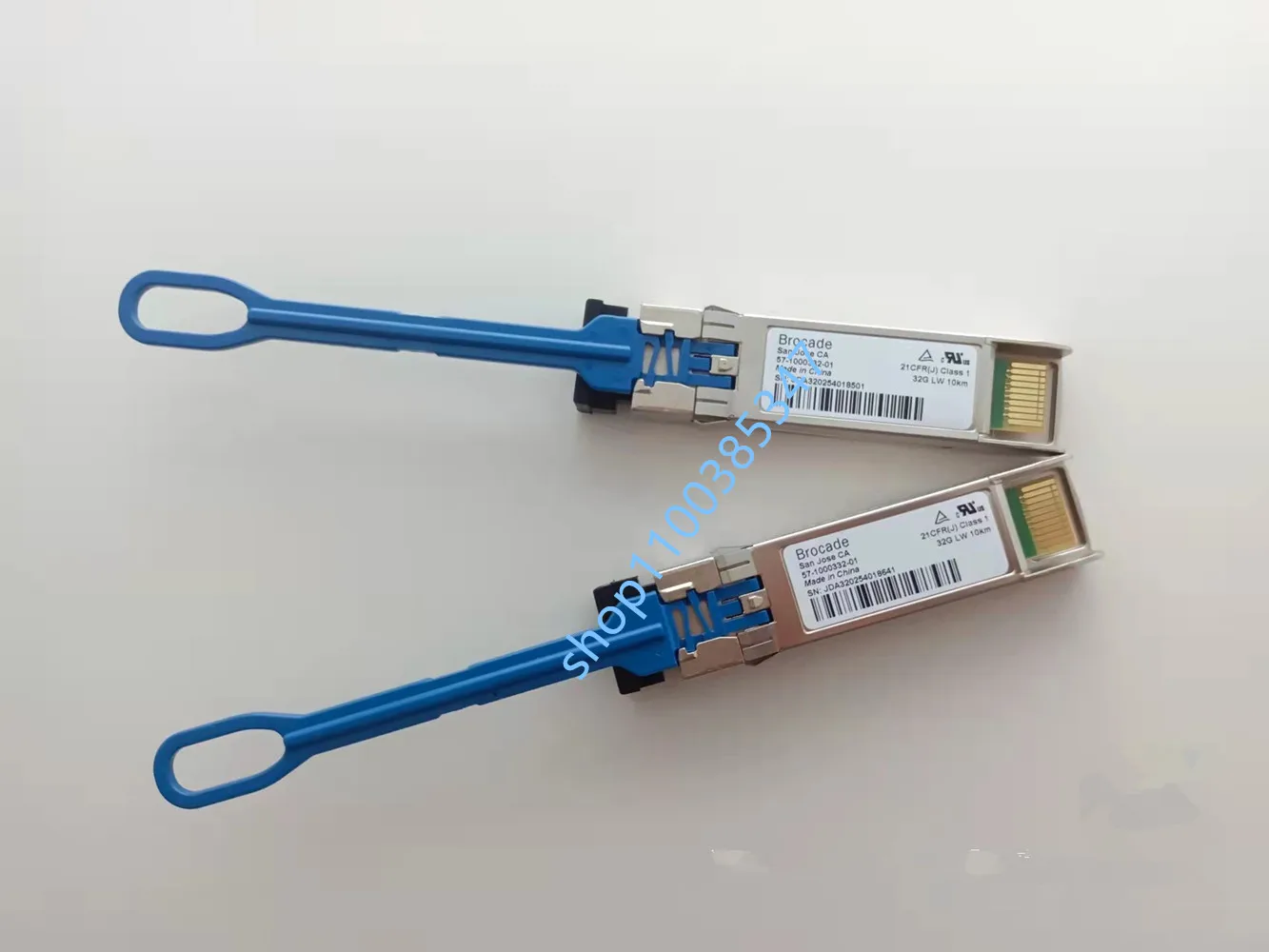 

32g sfp lw 57-1000332-01 brocade 32g 10km lw SFP G620 G630 DS6620 DS6630 Single Module Optical Fiber Transceiver 32g fiber