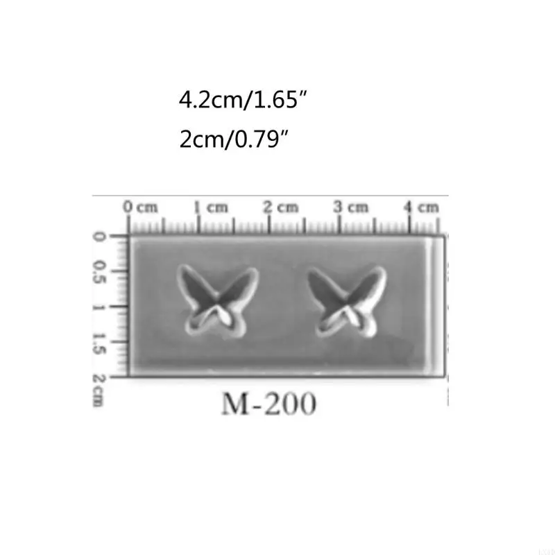 Инструменты для украшения ногтей.