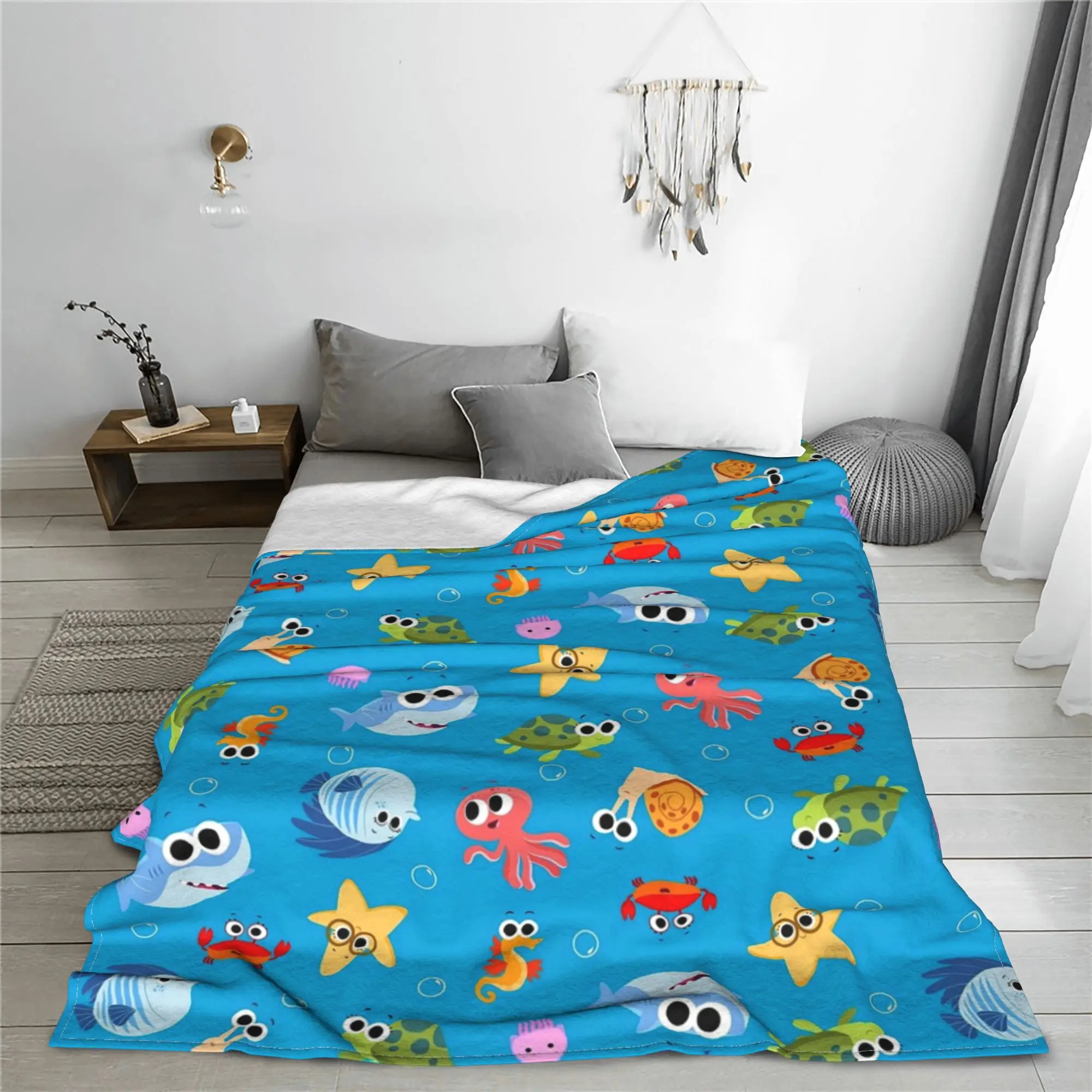 Finny The Shark Blankets Portable Flannel Sofa Throw Blanket for Couch Bedding Outdoor Throws Bedspread Quilt