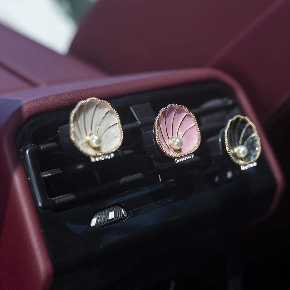 

Automobile diffuser, with fragrance sheets, alloy shells, pearls in the middle, scallops, marine car interior decoration