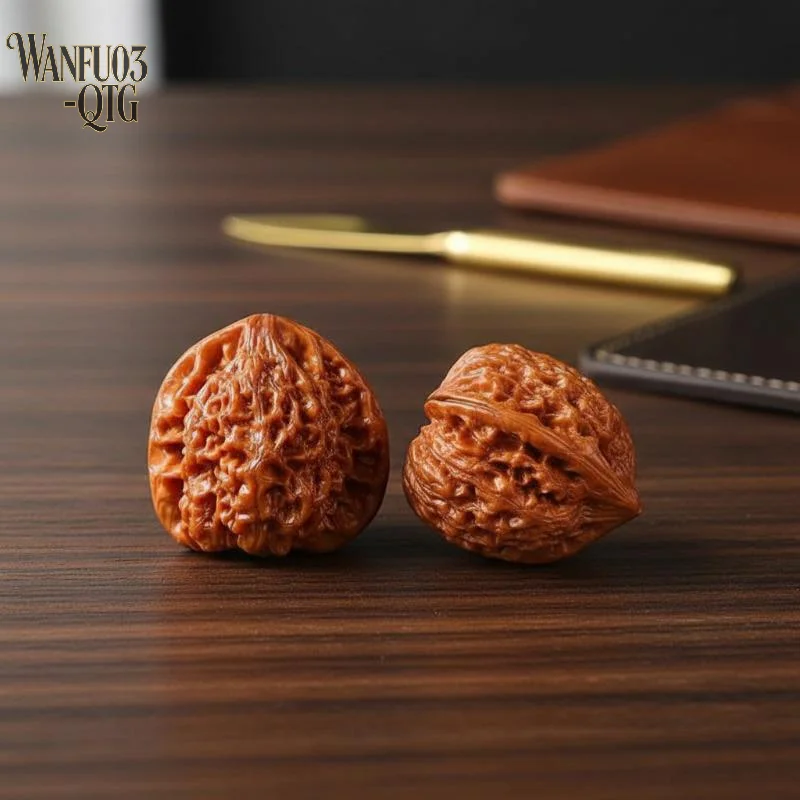 1Pair Creative Handmade Natural Wenwan Walnut Handball Health Care Grip Ball Palm Massage Relaxation Stress Relief Toys Gadget