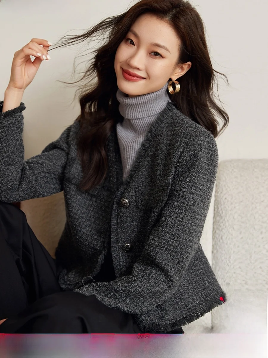 

Faionable Bouclé Knit Trimmed Tassel Spring New Arrival Small Fraance Sle Coat Ladies ort Outerwear Warmth V-ne Button