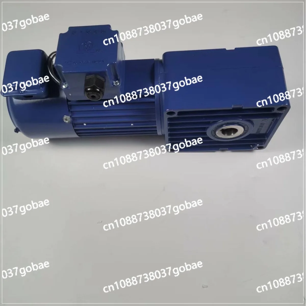 المحرك TL5080-1500-120.6S3B-M6-TU Dongli رمح محرك تروس من النوع العلوي