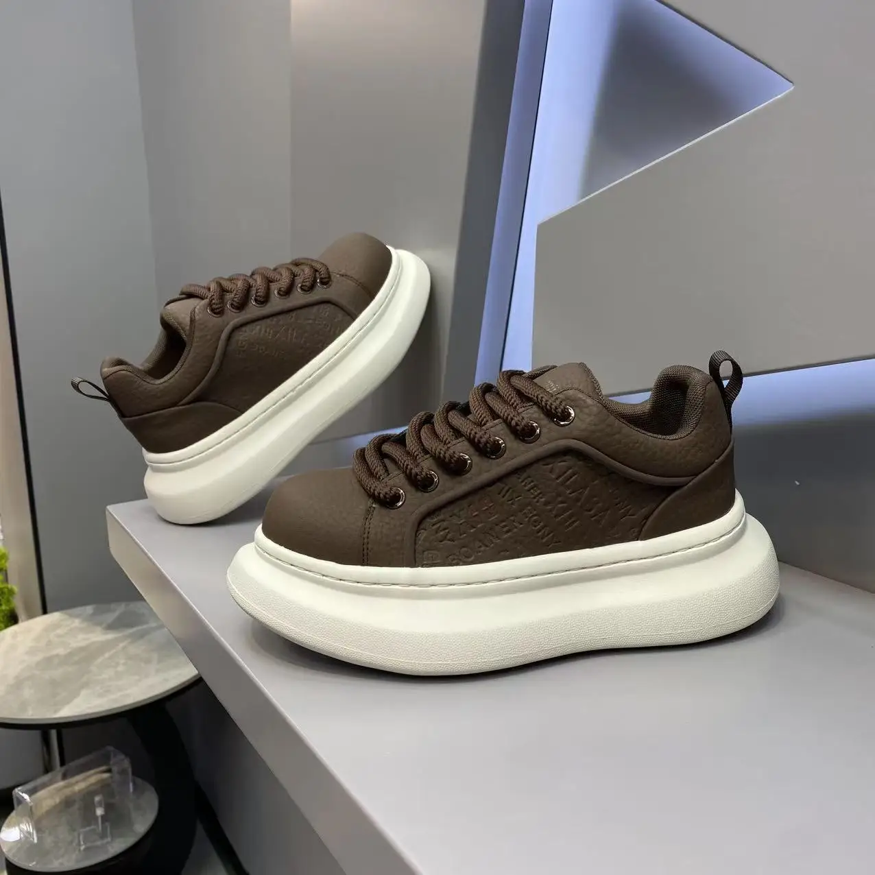 Thick Sole Pu Leather Anti Slip Outsole Men Footwear Autumn New Man Sports Shoes Fashion Comfortable Breathable Running Sneakers