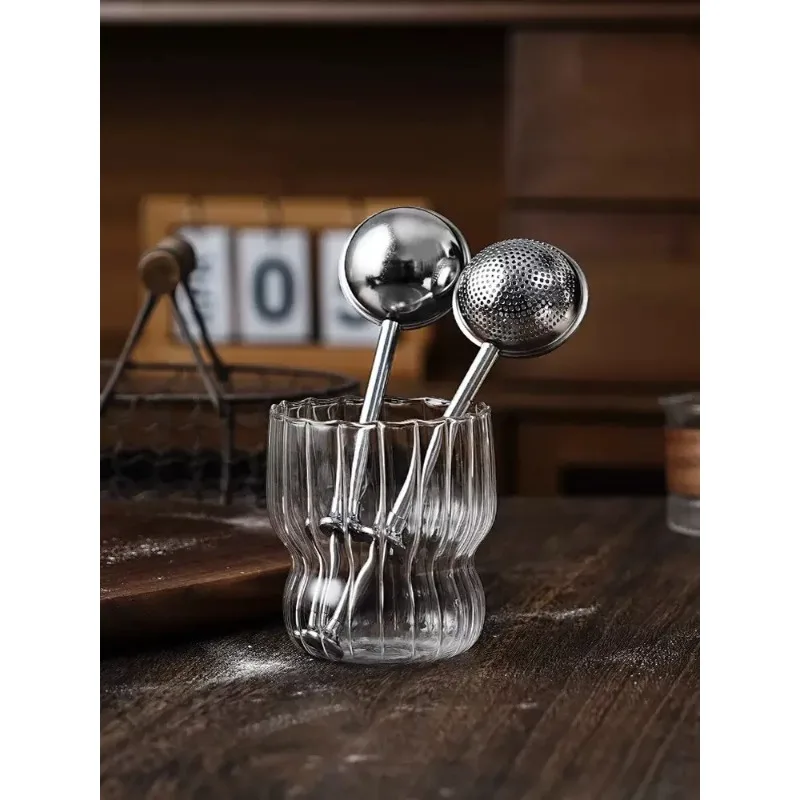 Stainless Steel Flour Sifter Duster Fine Mesh Sieve Powder Shaker Household Kitchen Baking Decor Tool