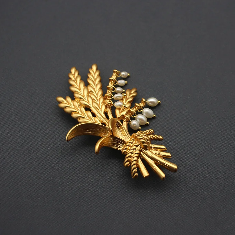 Used Freshwater Pearl Wheat Ear Brooch - Matte Gold, Solid Gold Jewelry - Minimalist and Versatile Style view 4