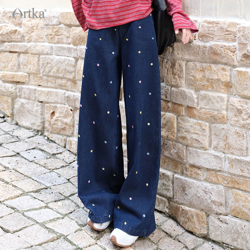 ARTKA 2025 Autumn New Women Jeans Fashion Casual High Waist Straight Embroidery Jeans Loose Wide Leg Washed Denim Pants KN32057Q