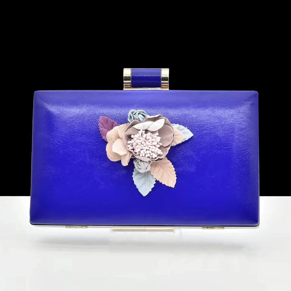 New Arrival 3D Artificial Flower Evening Bag Elegant Box Clutch Purse Women's Wedding Handbags for Party Prom Purses for Women