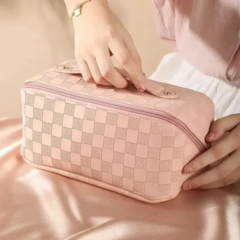 Multi-functional PU Leather Accordion Pillow Cosmetic Bag for Travel with Large Capacity and Portable Design