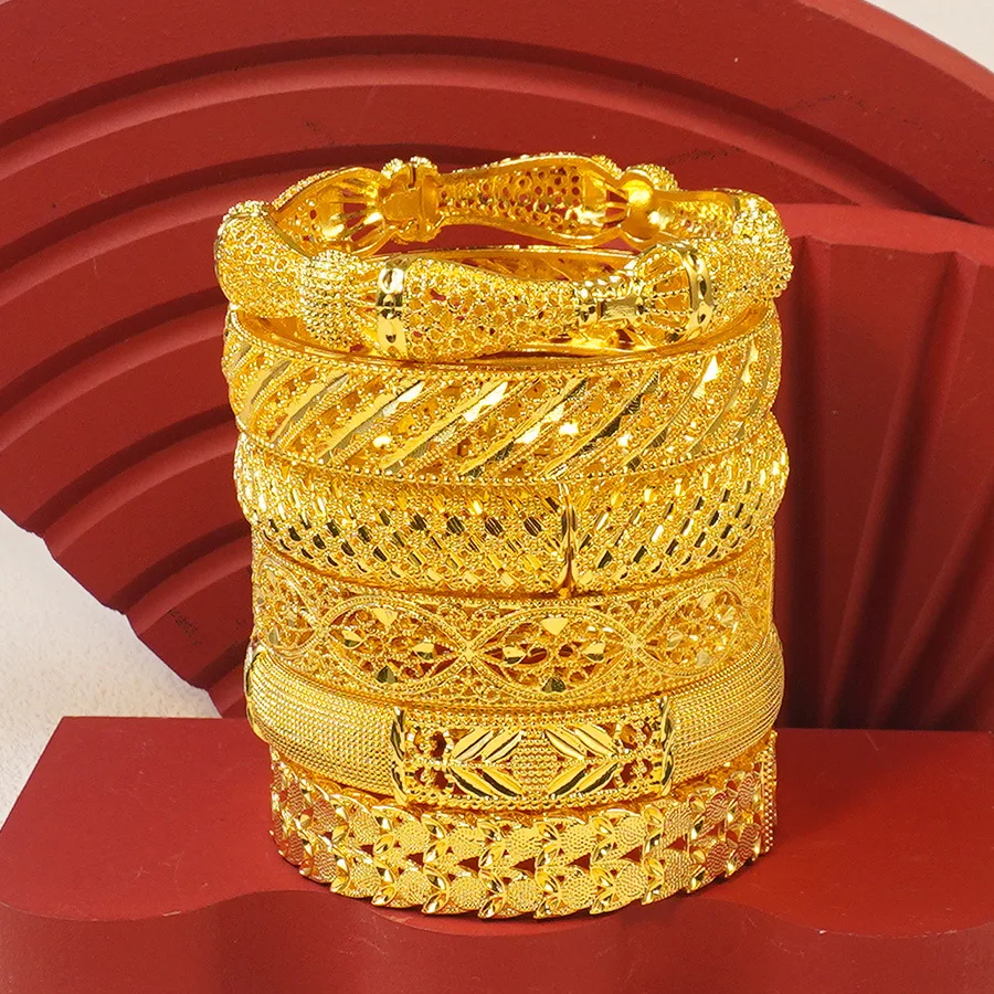 9999 Gold Middle Eastern Elegant and Fashionable Hollow-etched Floral Ladies' Bracelet, suitable for daily wear
