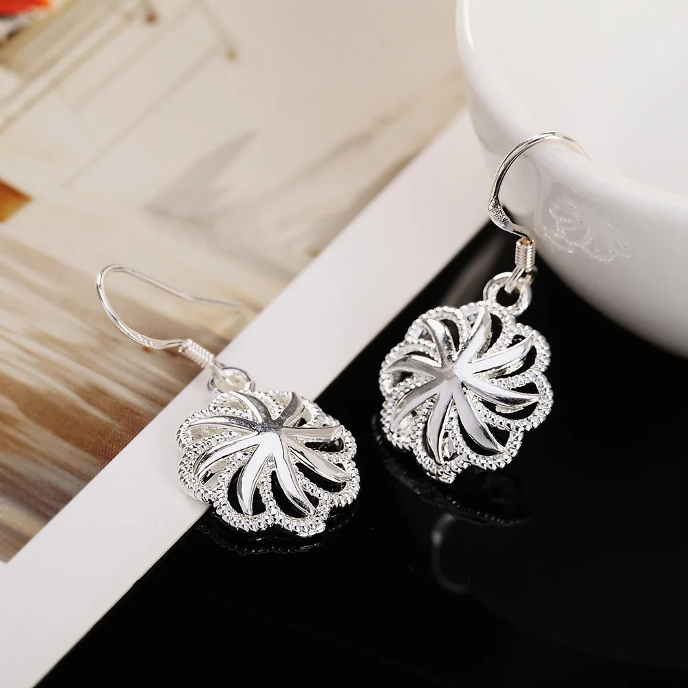 

Hot Sale High Quality 925 Sterling Silver Charm Flowers Earrings Women Party Jewelry Fashion Christmas Gifts Vintage Earrings