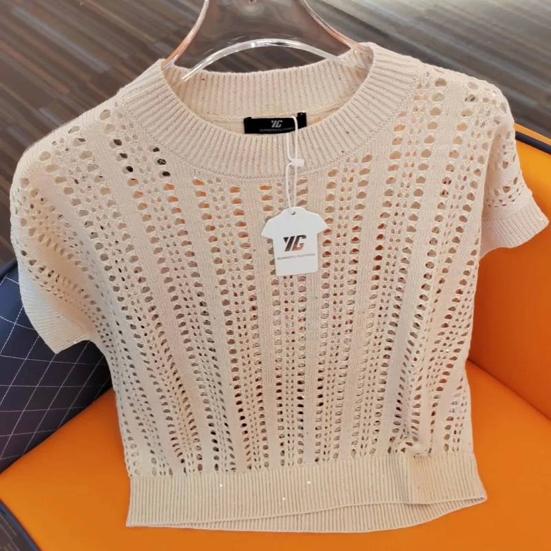 YG 2024 Fashion Trend Summer Women's Knitted Short sleeved Top with Hollow Design and Comfortable Round Neck