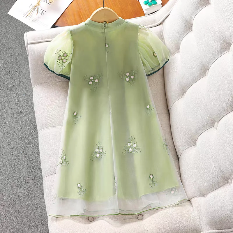 Children\'s Chinese style cheongsam dress summer girl flower embroidery bubble sleeved formal occasions kids clothing