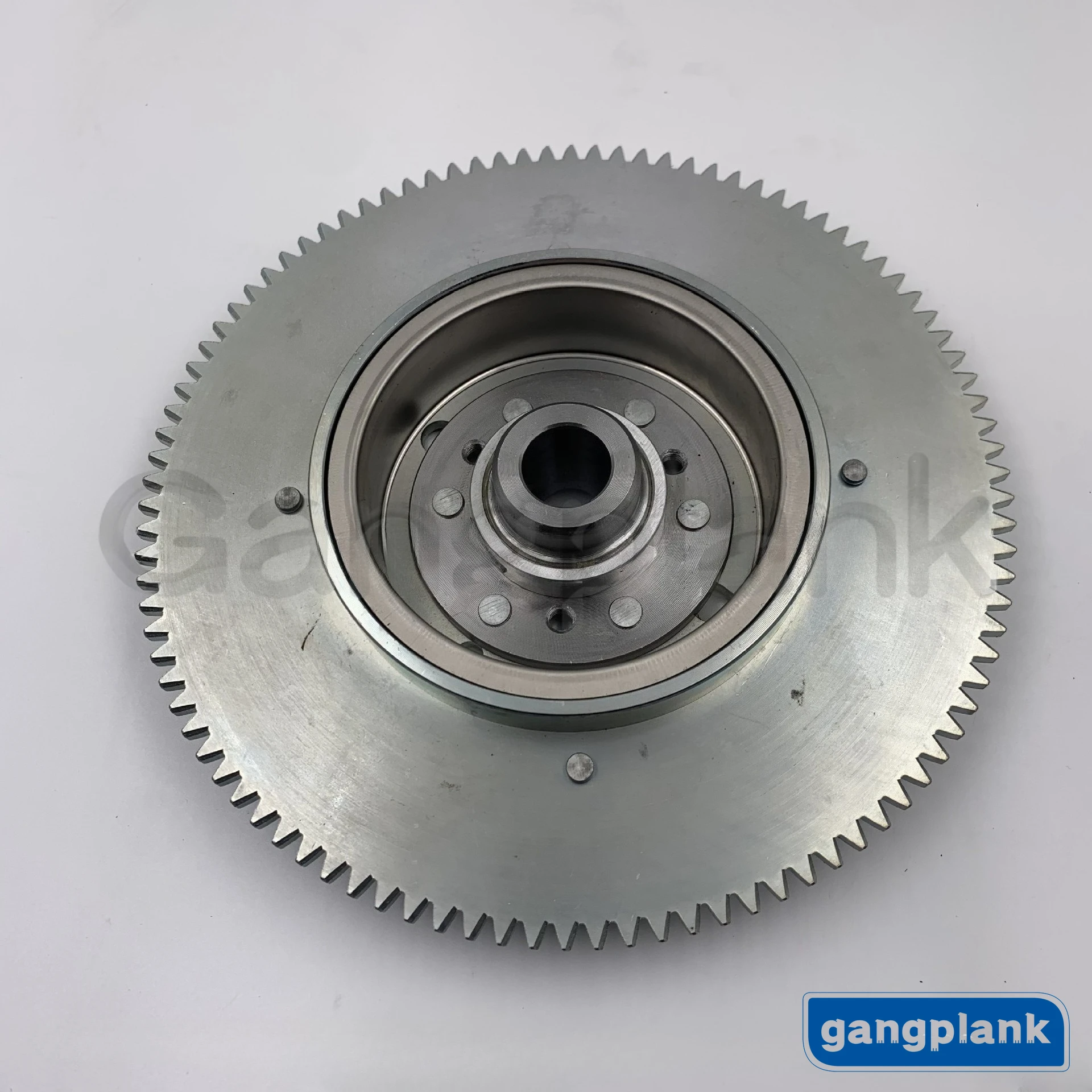 For Yamaha Outboard Motor 2-stroke T30hp Outboard Engine Electric Starter Flywheel 61T-85550-10