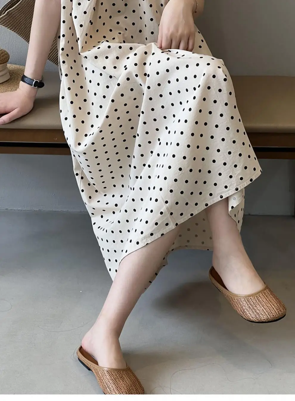 Abito estivo a pois Abito da donna pigro per le vacanze con cinturino francese Abito lungo a trapezio Design senza maniche T-shirt lunga Abito girocollo