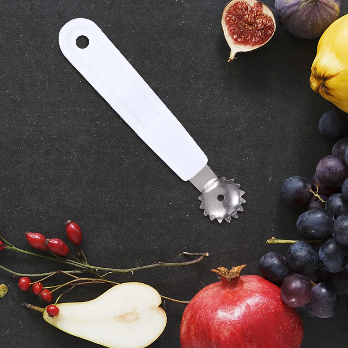 

3Pcs Premium Fruit Corer Stainless Steel Strawberry Pitter Simplify Jam Process Practical Strawberry Pitter