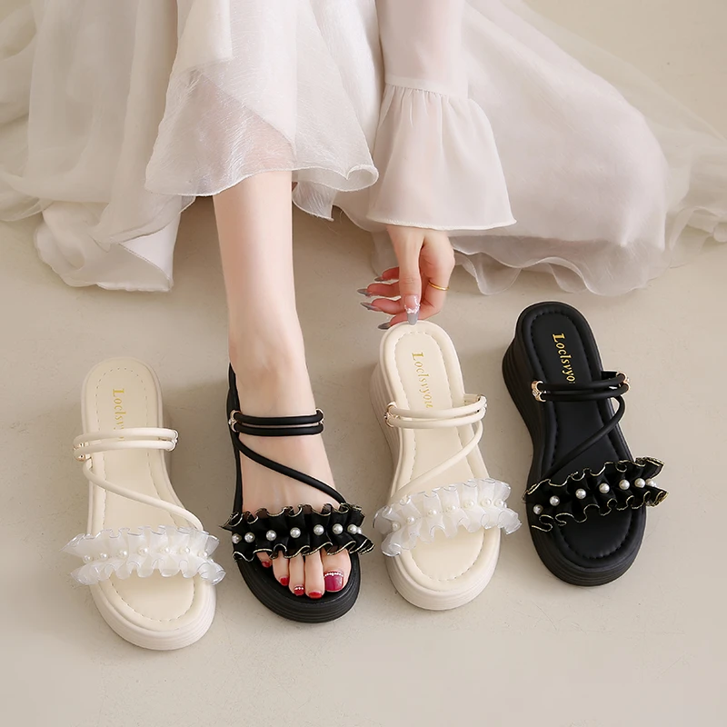 

New Fashion Ladies Shoes Pearl Decorate Women's Slipper Versatile Daily Slipper Women Soft-soled Platform Wedge Shoes